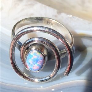 BOUTIQUE SPIRAL FIRE OPAL 925 SILVER RING, SIZE 6